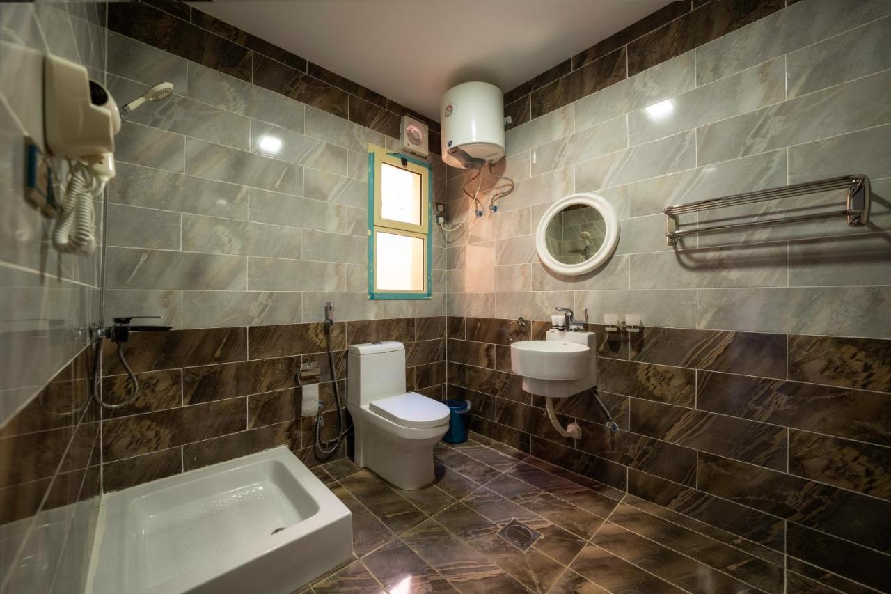 Mirada Gold Jizan - Resort & Private Pools Eksteriør billede Bathroom