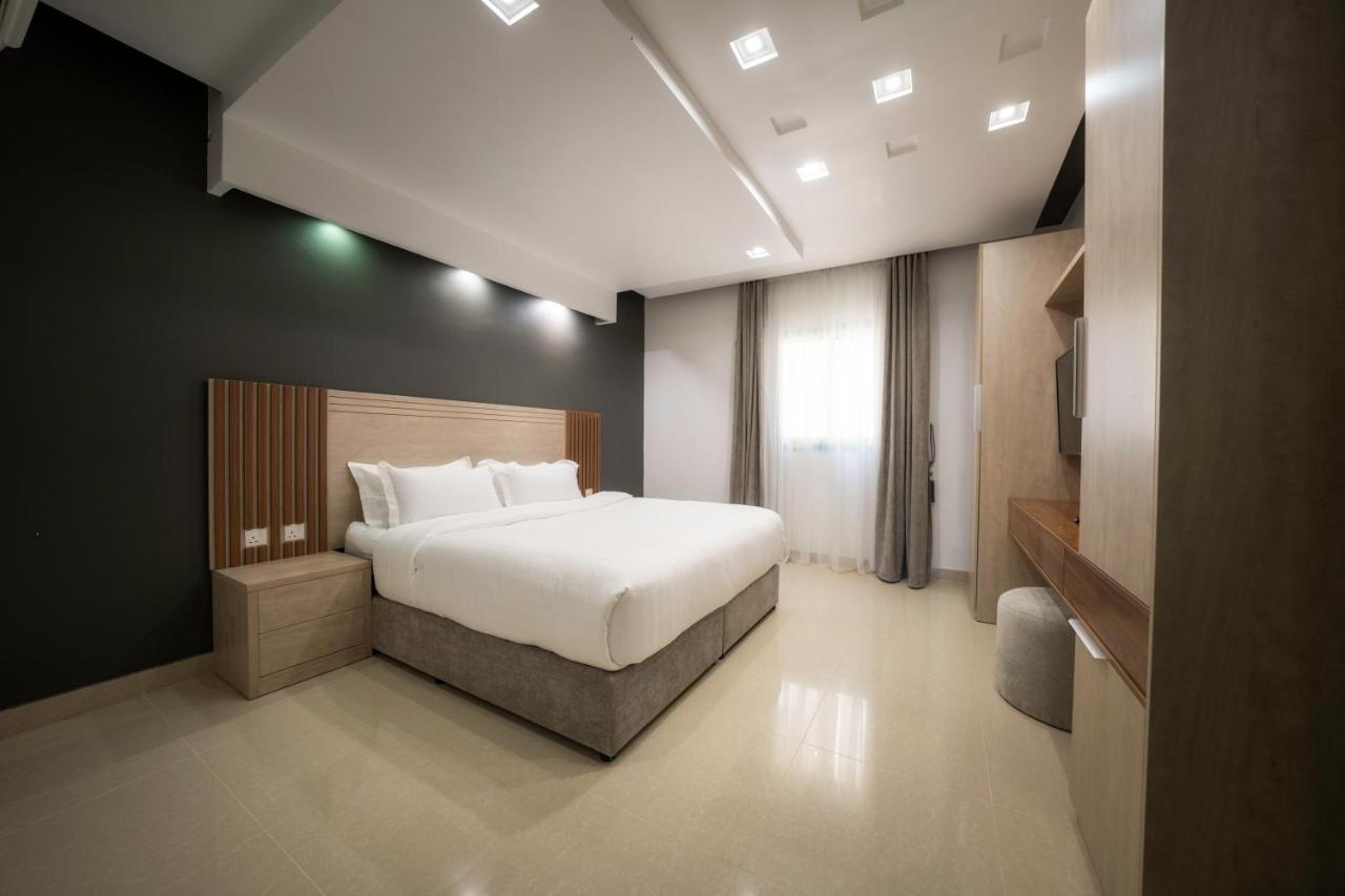Mirada Gold Jizan - Resort & Private Pools Eksteriør billede A bedroom at the hotel